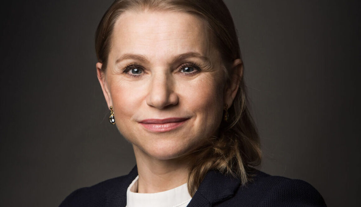 Agata Pawłowska, Mind Your Business