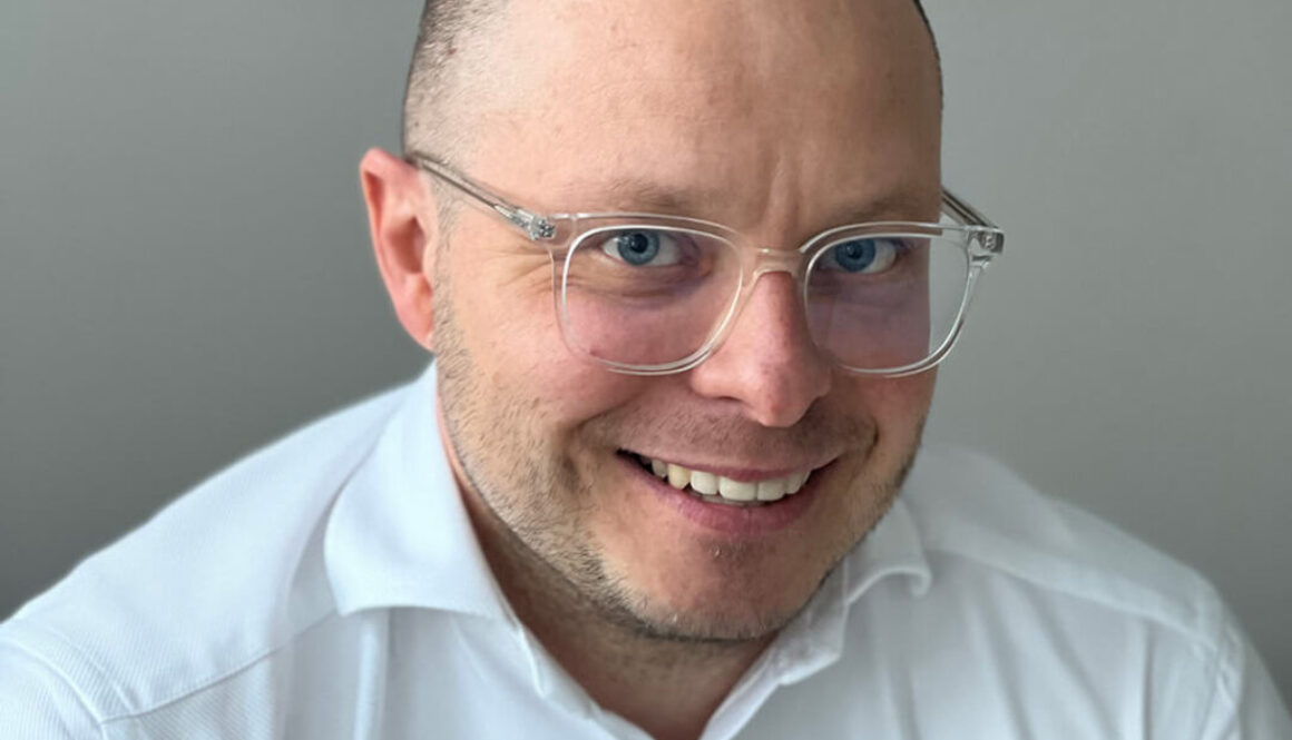 Marek Pajchert, Mind Your Business